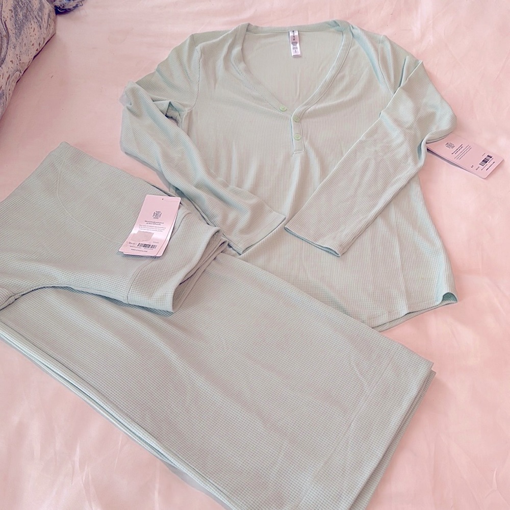 Wind Down Sleep Set